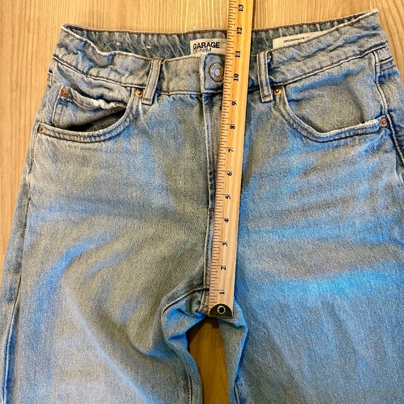 Garage Denim Light Wash Slouchy Jeans - Picture 6 of 8